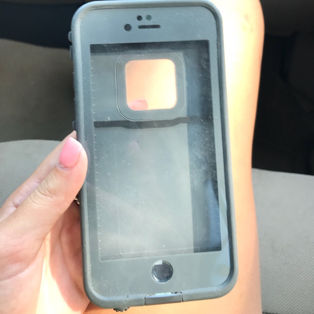 LIFEPROOF GREY AND BLUE CASE IPHONE 6S